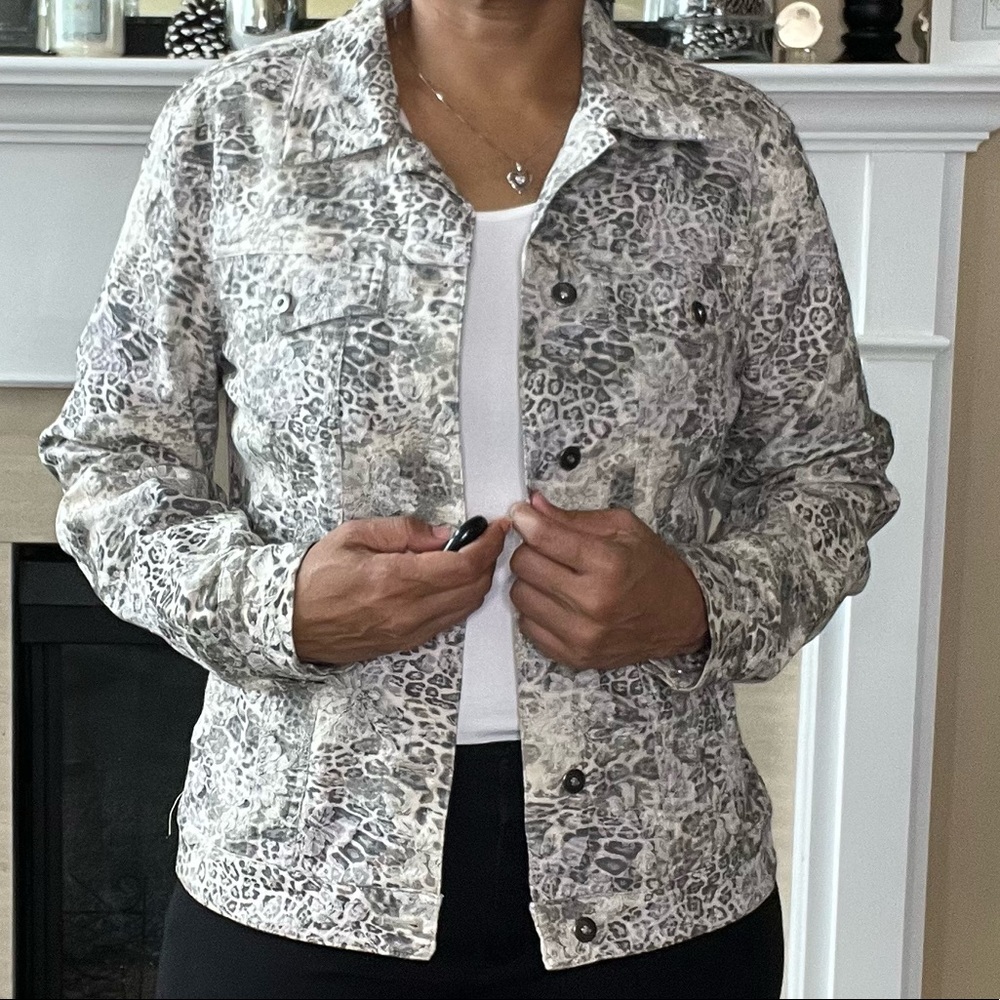 E39 By Eric Animal Print Floral Embroidered Light Jacket, 8
